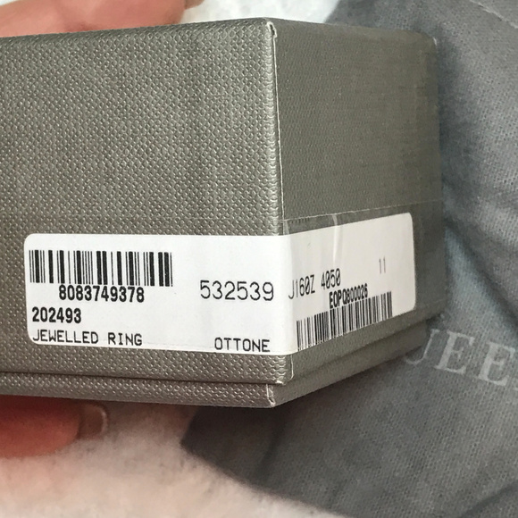 Alexander McQueen Gold and Green Statement Ring - Picture 8 of 8